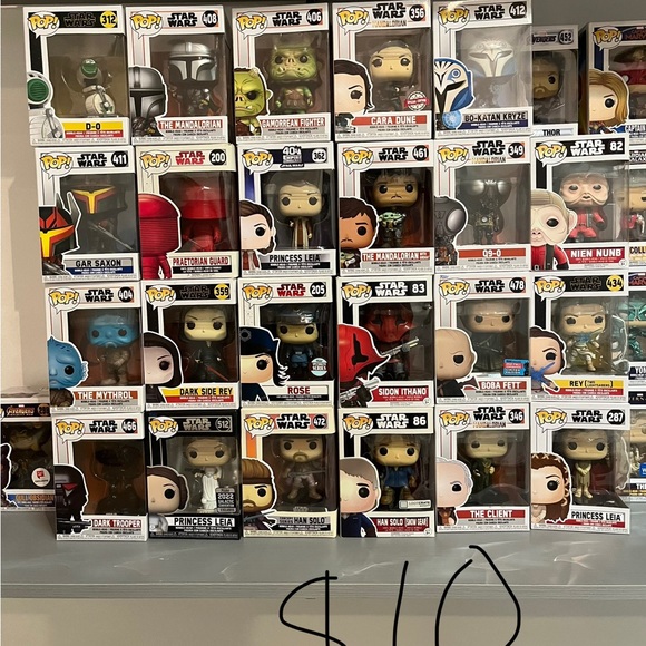 SO MANY FUNKOS!!! ASK FOR AVAILABILITY - Picture 3 of 10